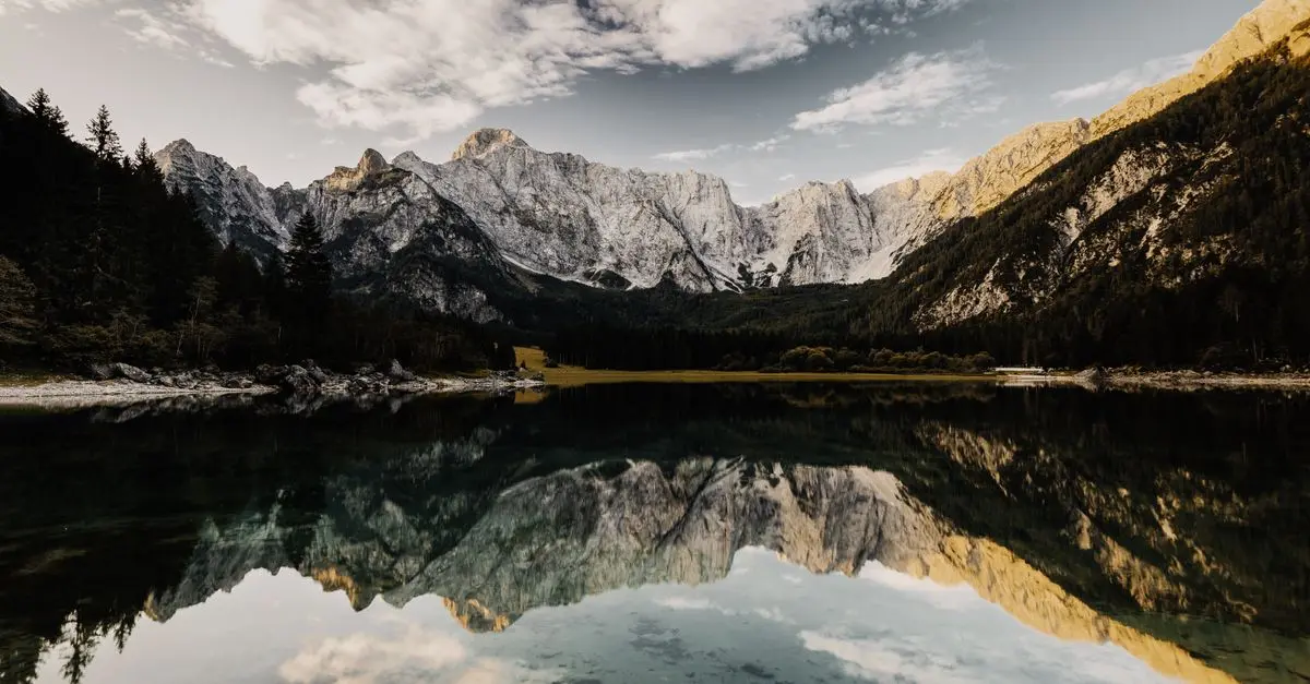 Cómo Elegir el Destino Perfecto para un Viaje de Encanto