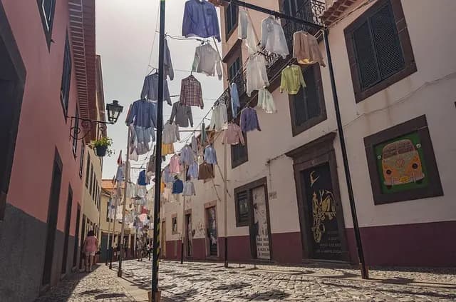 Guía Práctica para Viajar con Encanto en Europa